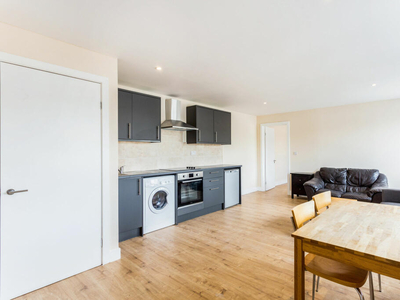2 bedroom flat for rent in Tavistock Street, MILTON KEYNES, MK2 2PG, MK2