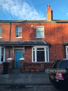 2 bedroom terraced house for rent in Cecil Street, Lincoln, LN1