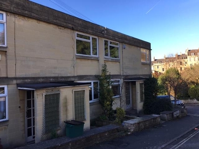 2 bedroom terraced house for rent in St. James's Park, Bath, Somerset, BA1