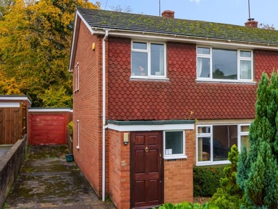 3 Bed House For Sale in High Wycombe, Buckinghamshire, HP13 - 5236610