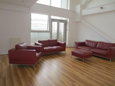 3 bedroom apartment for rent in Princess House City centre, M1
