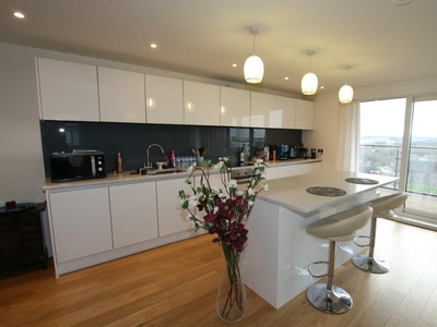 3 bedroom apartment for rent in The Hatbox, New Islington, M4