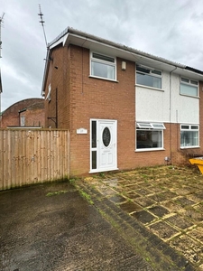 3 bedroom semi-detached house for rent in Berkley Avenue, West Derby, Liverpool, Merseyside, L12
