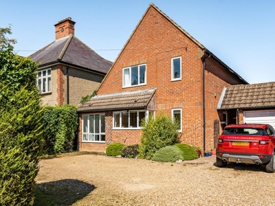 4 Bed House For Sale in Chesham, Buckinghamshire, HP5 - 5277864