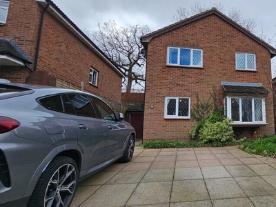 4 bedroom detached house for rent in Longham Copse, Downswood, Maidstone, ME15