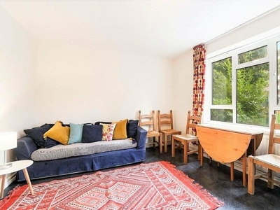 4 bedroom flat for rent in Bayham Place, Camden NW1