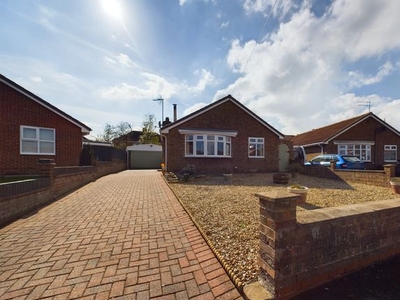 Bungalow for sale in Harrison Close, Sproatley, Hull HU11