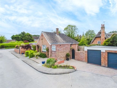 Bungalow for sale in Well Close, Chiseldon, Wiltshire SN4