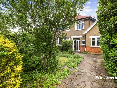 Claremont Park, Finchley, London, N3 4 bedroom house