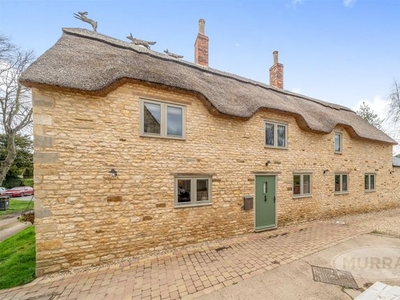 Cottage for sale in Main Street, Cottesmore, Oakham LE15