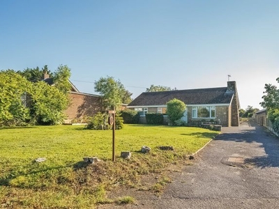 Detached bungalow for sale in Milton Road, Clapham, Bedford MK41