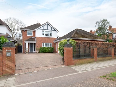 Detached house for sale in Kimbolton Road, Bedford, Bedfordshire MK40