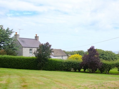 Farmhouse for sale in Llaneilian, Amlwch LL68