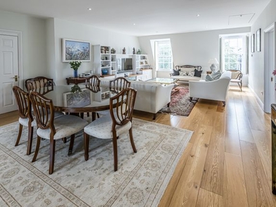 Flat for sale in Bryanston Square, London W1H