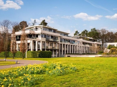 Flat for sale in Charters Road, Sunningdale, Ascot SL5