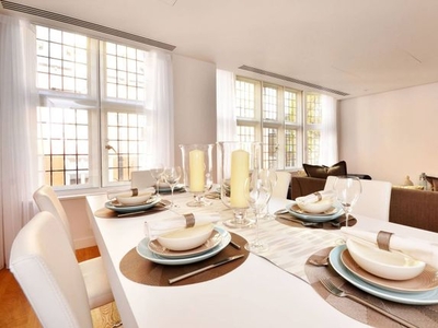 Flat for sale in Great Peter Street, Westminster, London SW1P