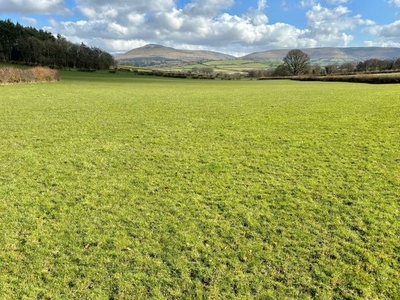 Land for sale in Llandefaelog Tre'r-Graig, Trefeinon, Brecon, Powys. LD3