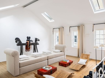 Mews house for sale in Eccleston Mews, London SW1X