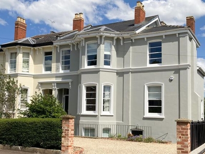 Property for sale in All Saints Villas Road, Cheltenham GL52