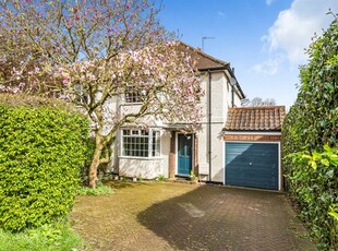 Semi-detached house for sale in West Road, Berkhamsted HP4