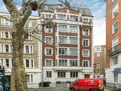 Studio flat for rent in Ashley Court, London, SW1P