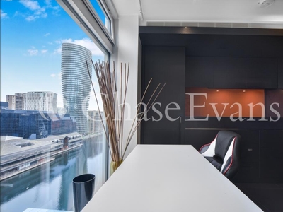 Studio flat for rent in East Tower, Pan Peninsula, Canary Wharf E14