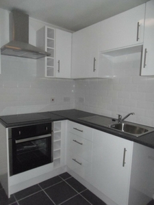 Studio flat for rent in Holmfield Close, Stockport, Greater Manchester, SK4