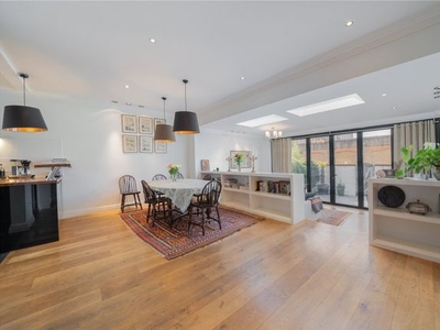 Terraced house for sale in Cambria Street, London SW6