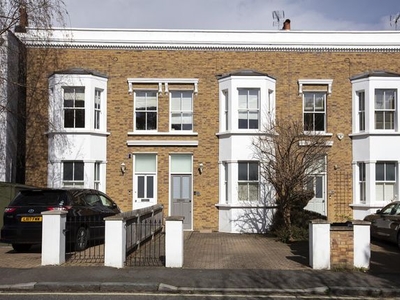 Terraced house for sale in Lyndhurst Grove, Peckham SE15