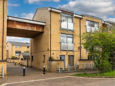 Town house for sale in Rustat Road, Cambridge CB1