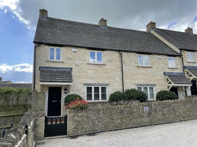 2 Bedroom House Stow On The Wold Gloucestershire