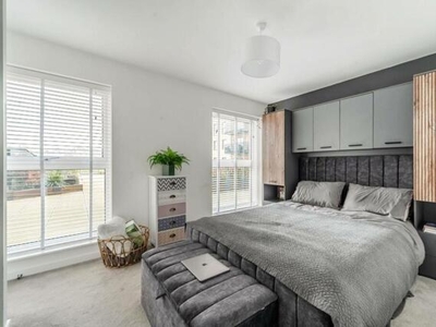 3 Bedroom Apartment Watford Hertfordshire
