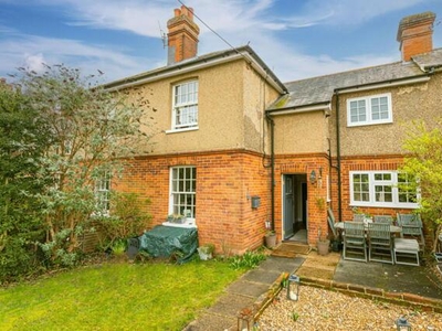 3 Bedroom House Hartley Wintney Hampshire