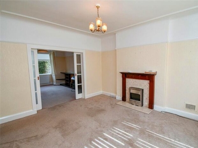 3 Bedroom Semi-Detached House To Rent