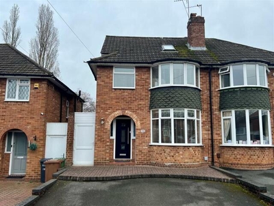 4 Bedroom House Birmingham West Midlands