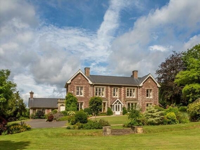 6 Bedroom House Monmouth Monmouthshire
