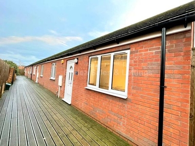 Bungalow to rent in Princess Street, Lincoln LN5