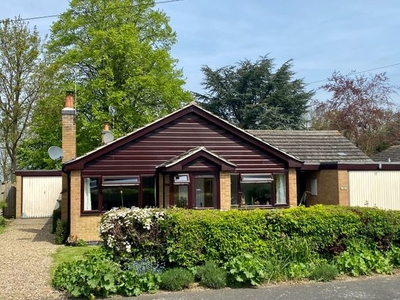 Detached bungalow for sale in Park Road, Allington, Grantham NG32