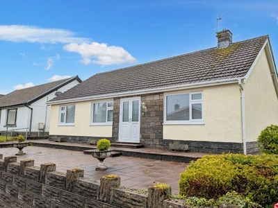 Detached bungalow for sale in Summerland Park, Upper Killay, Swansea SA2