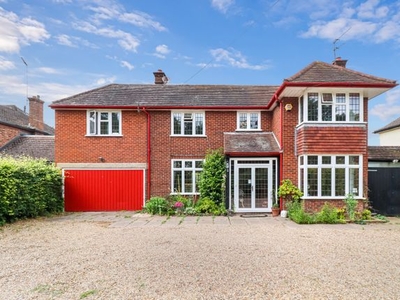 Detached house for sale in Chipperfield Road, Kings Langley WD4