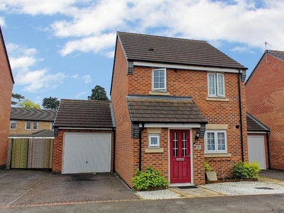 Detached house for sale in Heatherley Grove, Wigston LE18