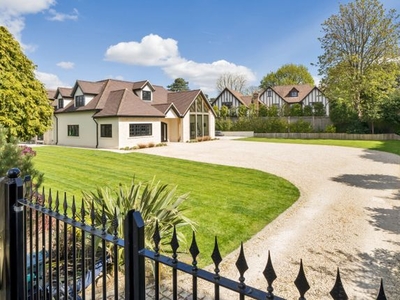 Detached house for sale in Little Redlands, Chislehurst Road, Bickley, Kent BR1