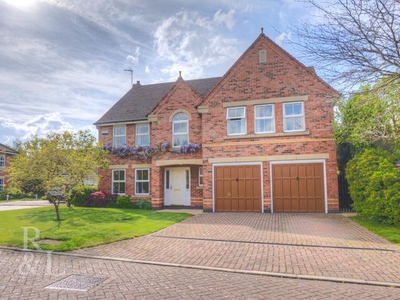 Detached house for sale in Serpentine Close, Upper Saxondale, Nottingham NG12