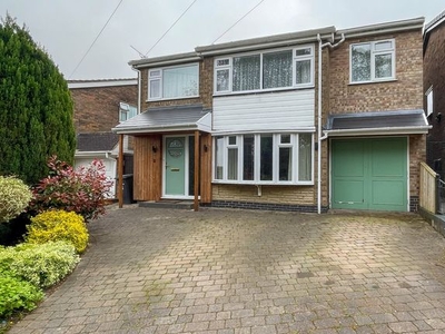 Detached house to rent in Angus Close, Leicester LE7