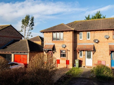 Detached house to rent in Brearley Avenue, Oldbrook, Milton Keynes MK6