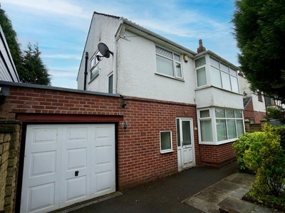 Detached house to rent in Brookside Road, Lancashire PR2