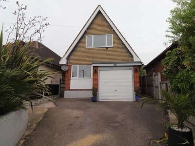 Detached house to rent in Rayleigh Road, Leigh-On-Sea SS9