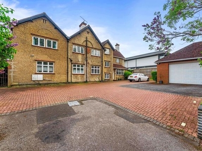 Detached house to rent in The Drive, Sutton SM2