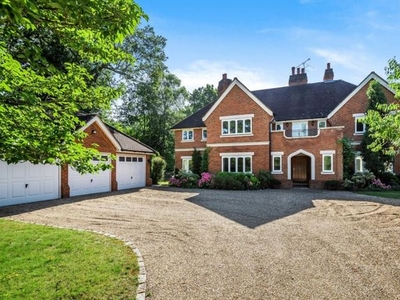 Detached house to rent in Woodlands Road East, Wentworth, Virginia Water GU25