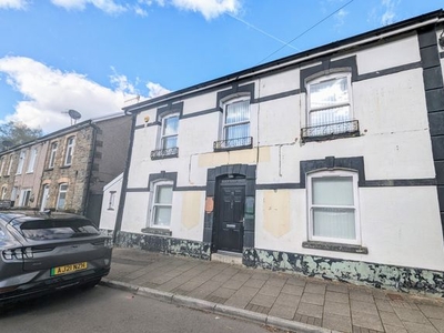 End terrace house to rent in Commercial Road, Abercarn, Newport NP11